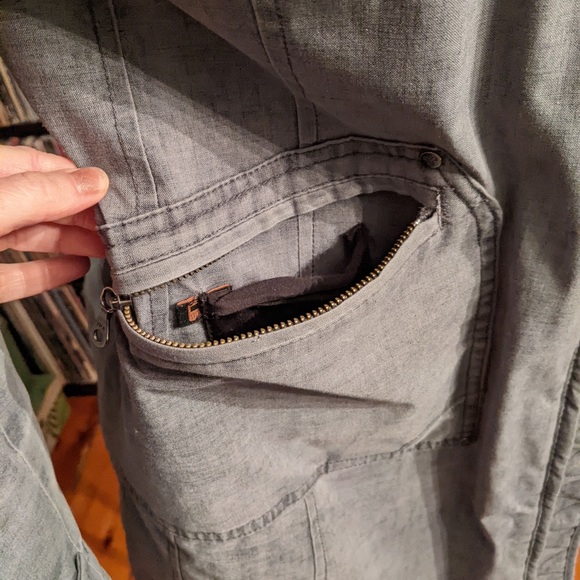 TNA Verbier Parka winter coat, size small, grey - Picture 5 of 9